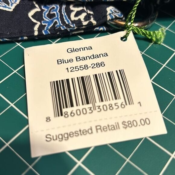 Vera Bradley Quilted Glenna Blue Bandana - Picture 7 of 7